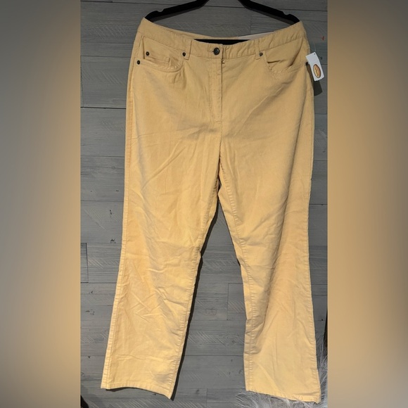 Talbots Light Tan Women's Boot Cut Pants - Picture 6 of 9